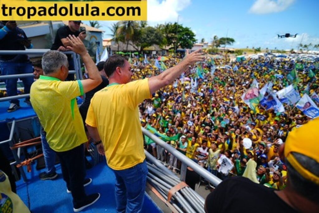Tropa do Lula presente, com voz e participação juntos no debate político